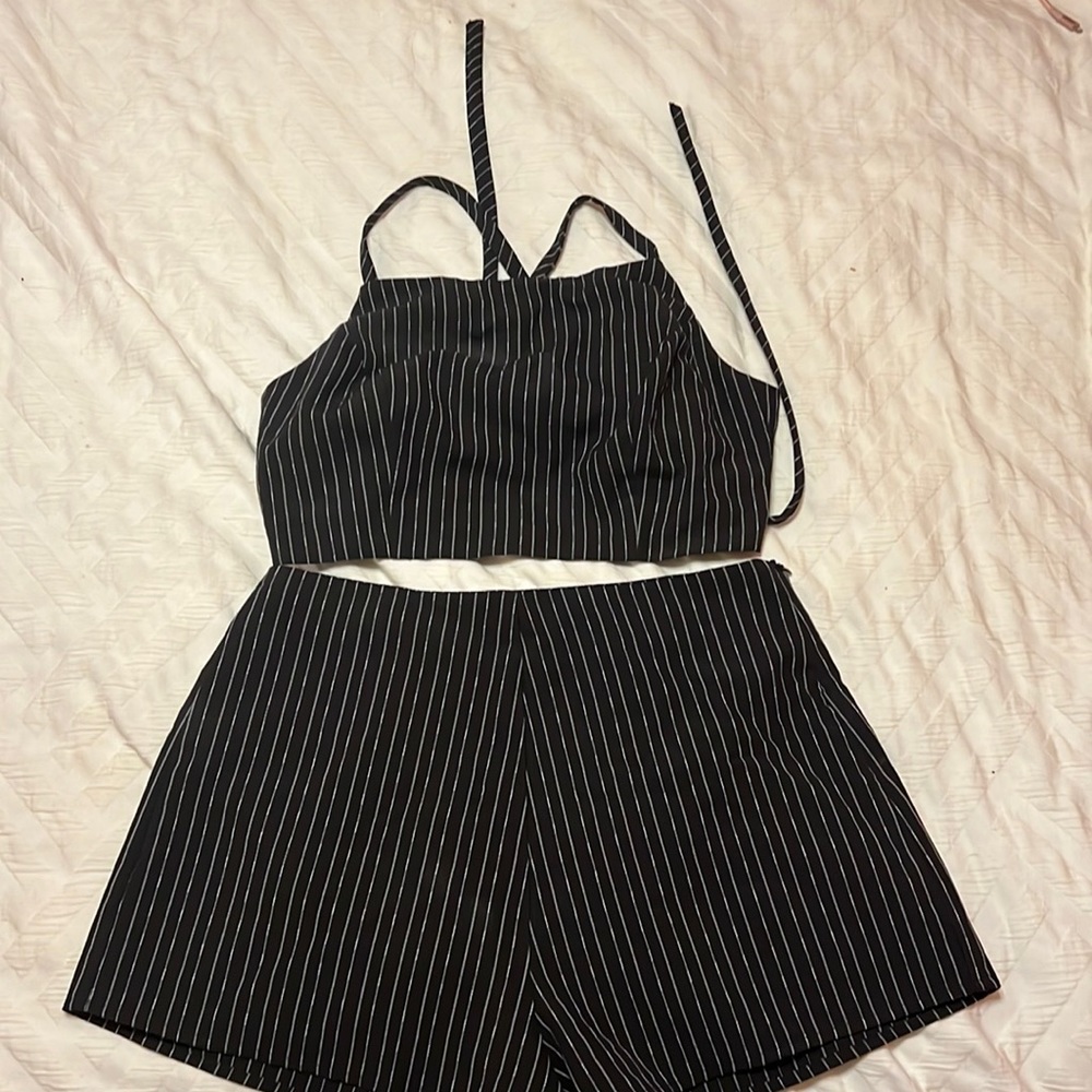 Two piece short set! Never worn